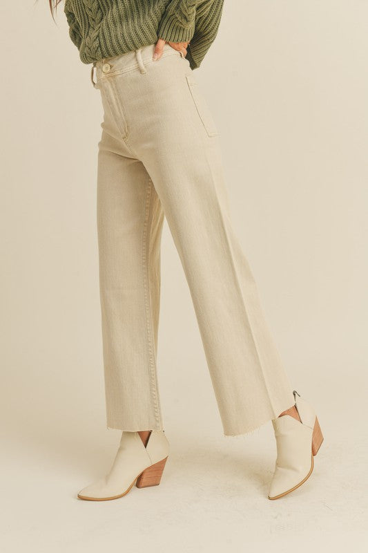 Move On Jeans in Beige