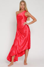 Be Merry Midi Dress in Red