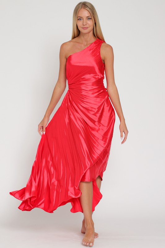 Be Merry Midi Dress in Red