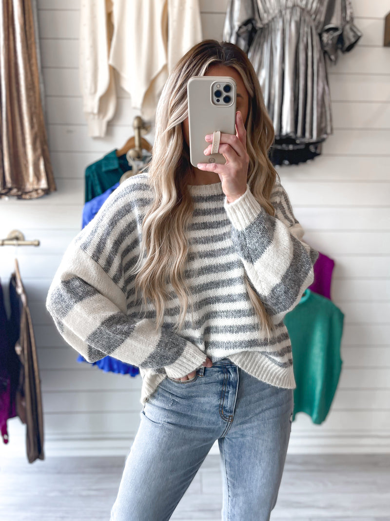 Snuggle Up Sweater in Ivory/Grey