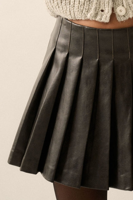 Forever Fall Skirt in Black