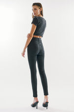 Catch The Vibe Skinny Jeans in Black